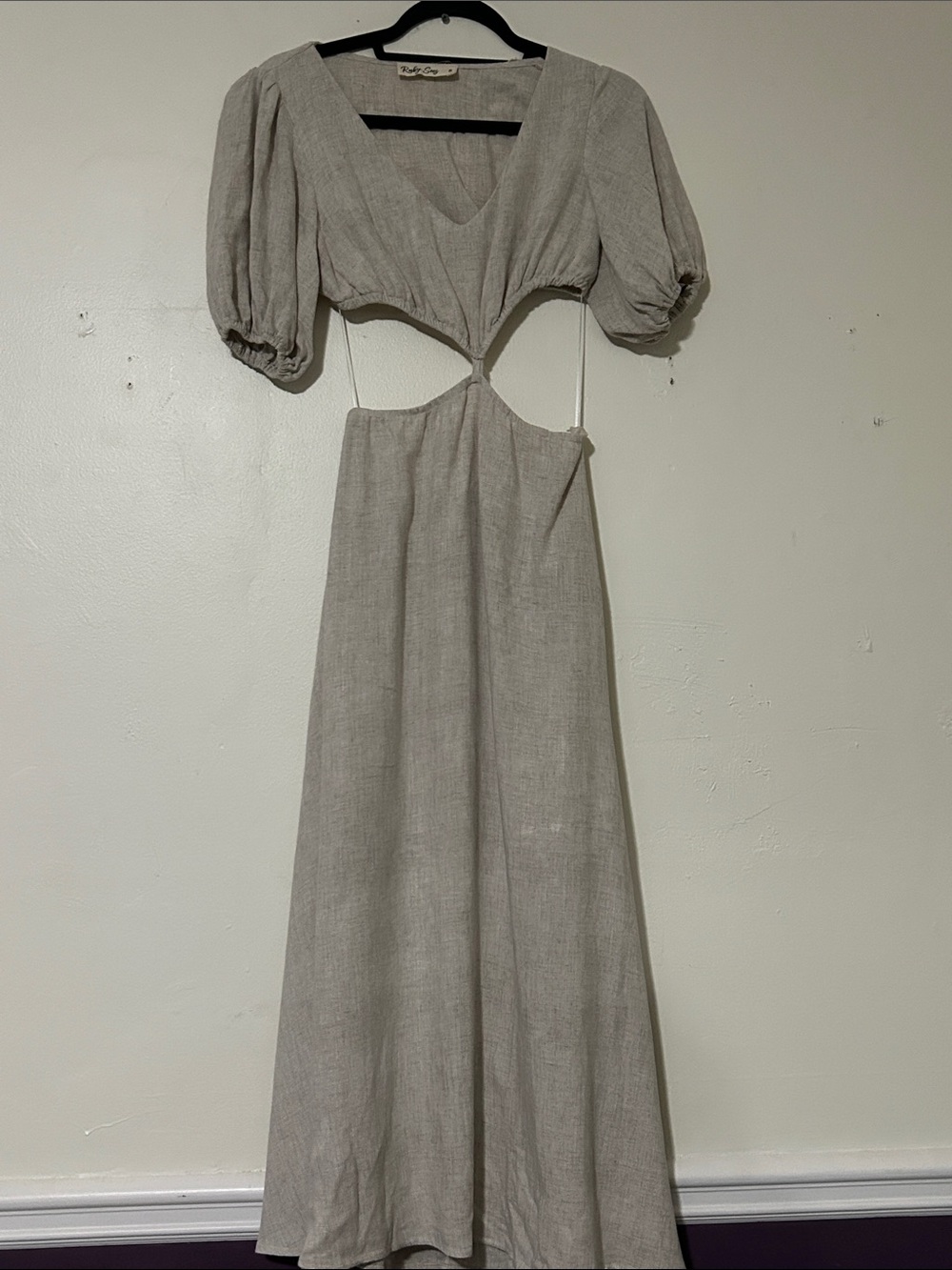 Ruby Rd. Light Taupe Cutout Maxi Dress with Puff Sleeves